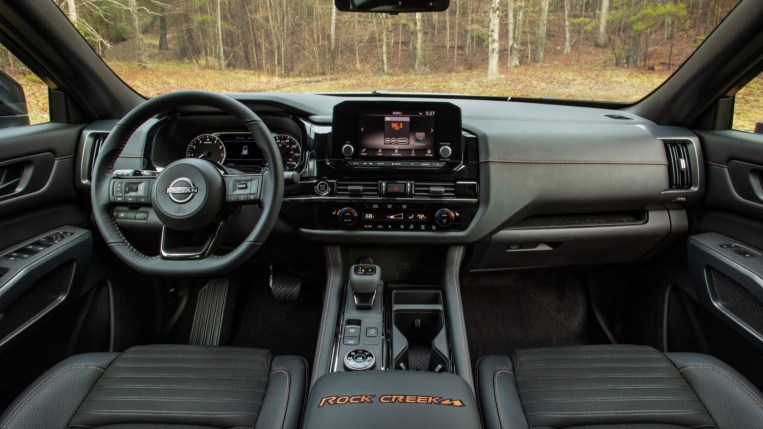 2023 Nissan Pathfinder Rock Creek Interior